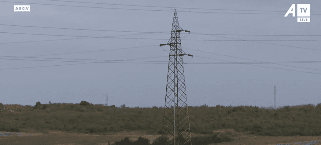 Punimet për projektin “Solar4Kosovo” fillojnë në vitin 2025, përfitues do të jenë banorët e lagjeve “Arbëri” e “Tophane”