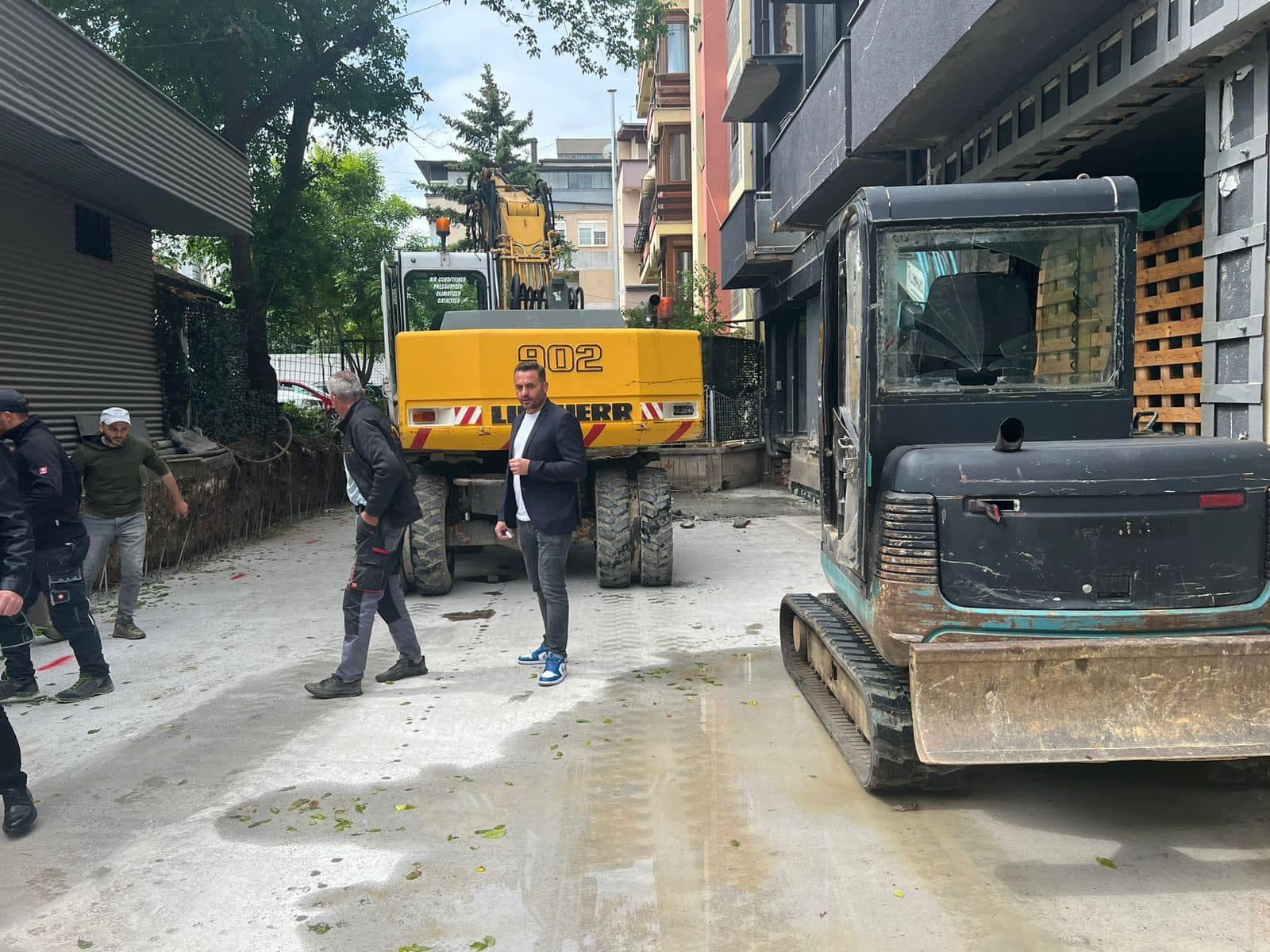 Vazhdon aksioni i komunës së Prishtinës për lirimin e hapësirave publike
