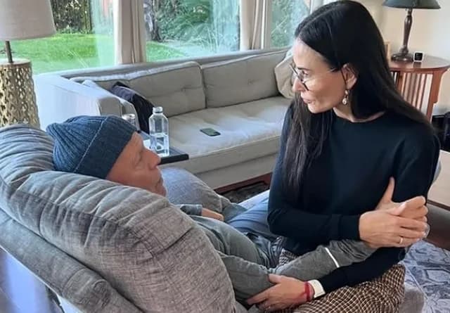 Demi Moore po përgatitet për t’i dhënë lamtumirën Bruce Willis