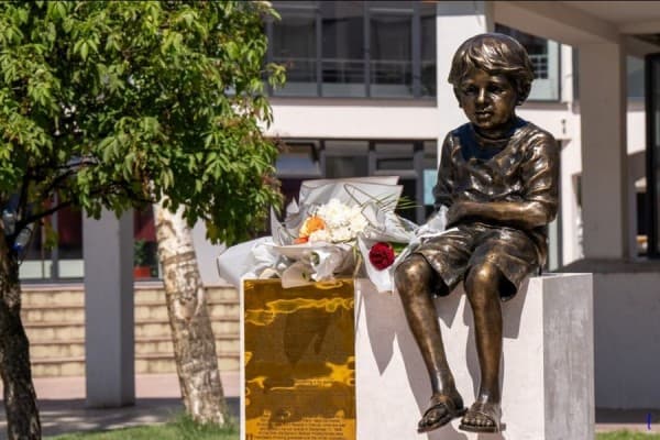​LDK-ja me kërkesë zyrtare: Shtatorja e Leotrim Ahmetit të vendoset në oborrin e Kuvendit