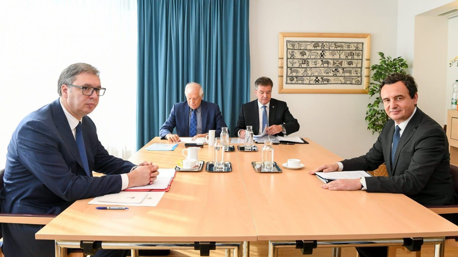 Publikohet agjenda e re e takimeve Borrell – Kurti – Vuçiq