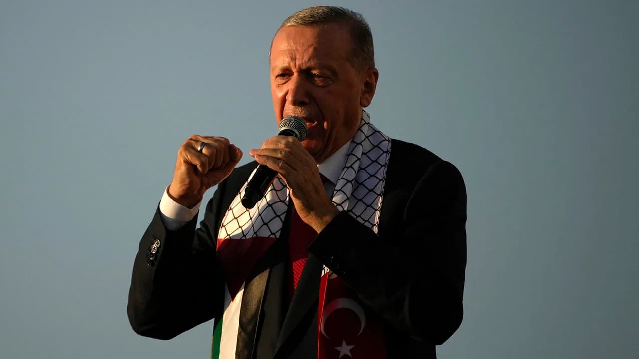 Erdogani i gatshëm të rivendosë marrëdhëniet diplomatike me Sirinë