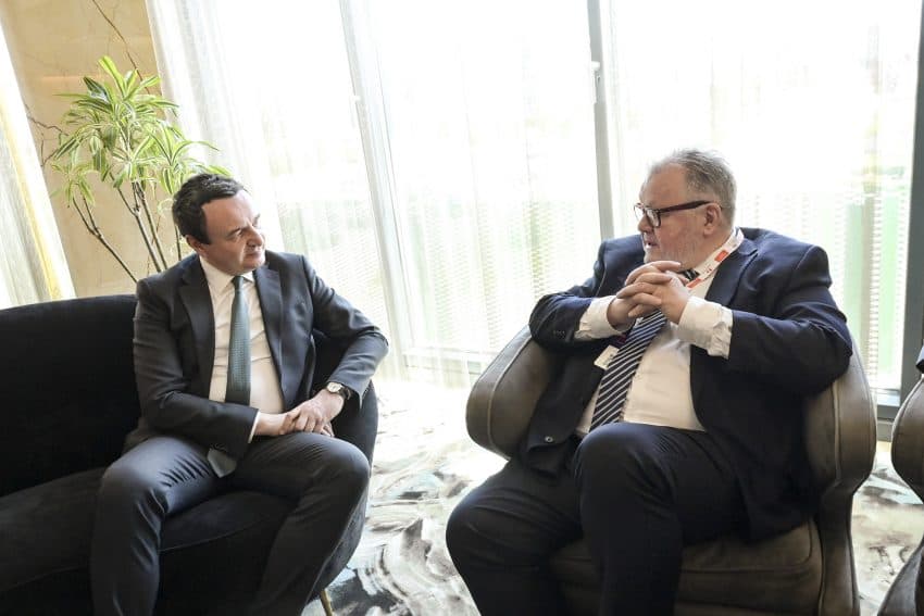 Kurti takohet me përfaqësues të grupit të inovacionit “Yes-EU”, flasin për investime në energji
