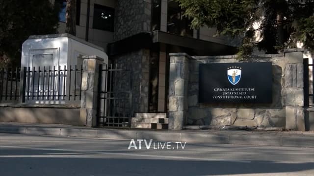 Lista Serbe ankohet në Kushtetuese për mandatin e Nenad Rashiqit