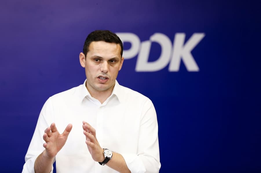 PDK dorëzon kallëzim penal ndaj Avni Deharit për keqpërdorim të pozitës zyrtare