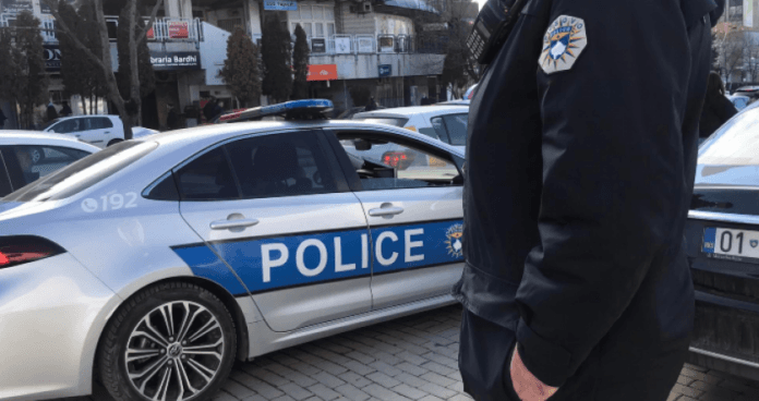 Policia jep detaje për aksionin e djeshëm: Janë kontrolluar 36 lokacione, u sekuestruan pistoleta e armë të gjata e fishekë