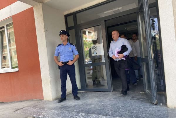 ​Përfundon seanca dëgjimore ndaj pesë të dyshuarve për vrasjen në Prishtinë
