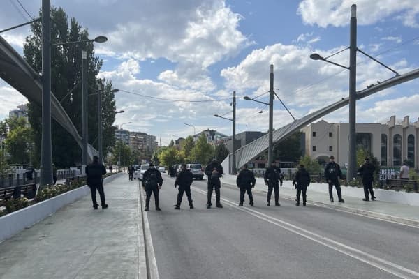 ​Sërish forca të shtuara të KFOR-it mbi Urën e Ibrit