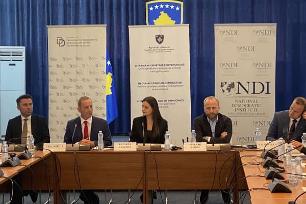 ​Përfitimet e inteligjencës artificiale në procesin zgjedhor diskutohen në Kuvend