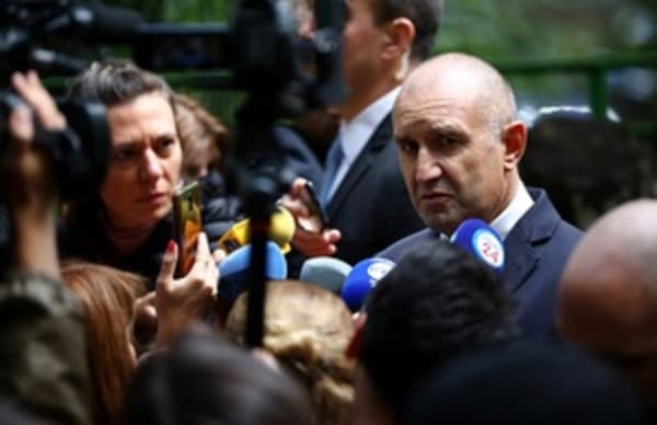 ​Presidenti bullgar komenton takimin me presidenten e shtetit të Maqedonisë së Veriut