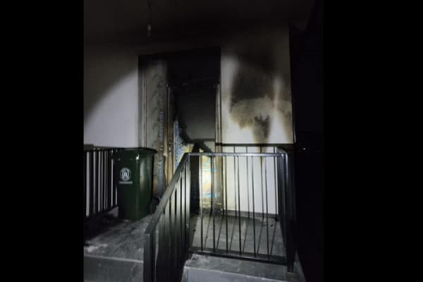​Detaje nga hedhja e koktejit të molotovit në një shtëpi në veri