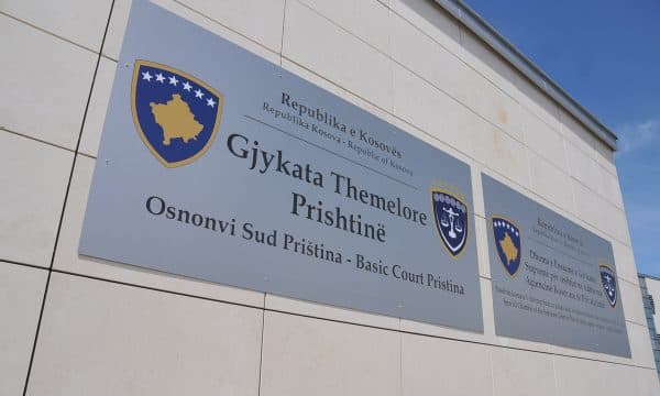 Dështon seanca ndaj Kostiqit i akuzuar për krime të dhunës seksuale gjatë luftës në Kosovë