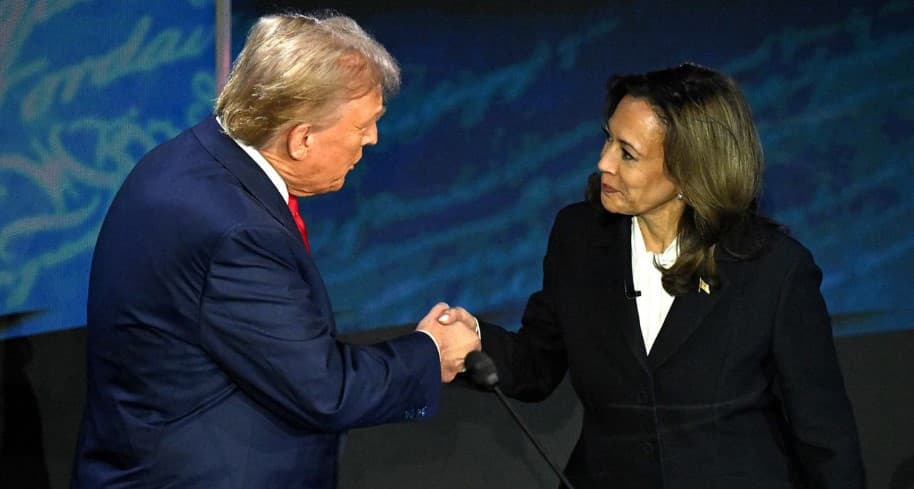 Harris reagon pas të shtënave me armë pranë Trumpit