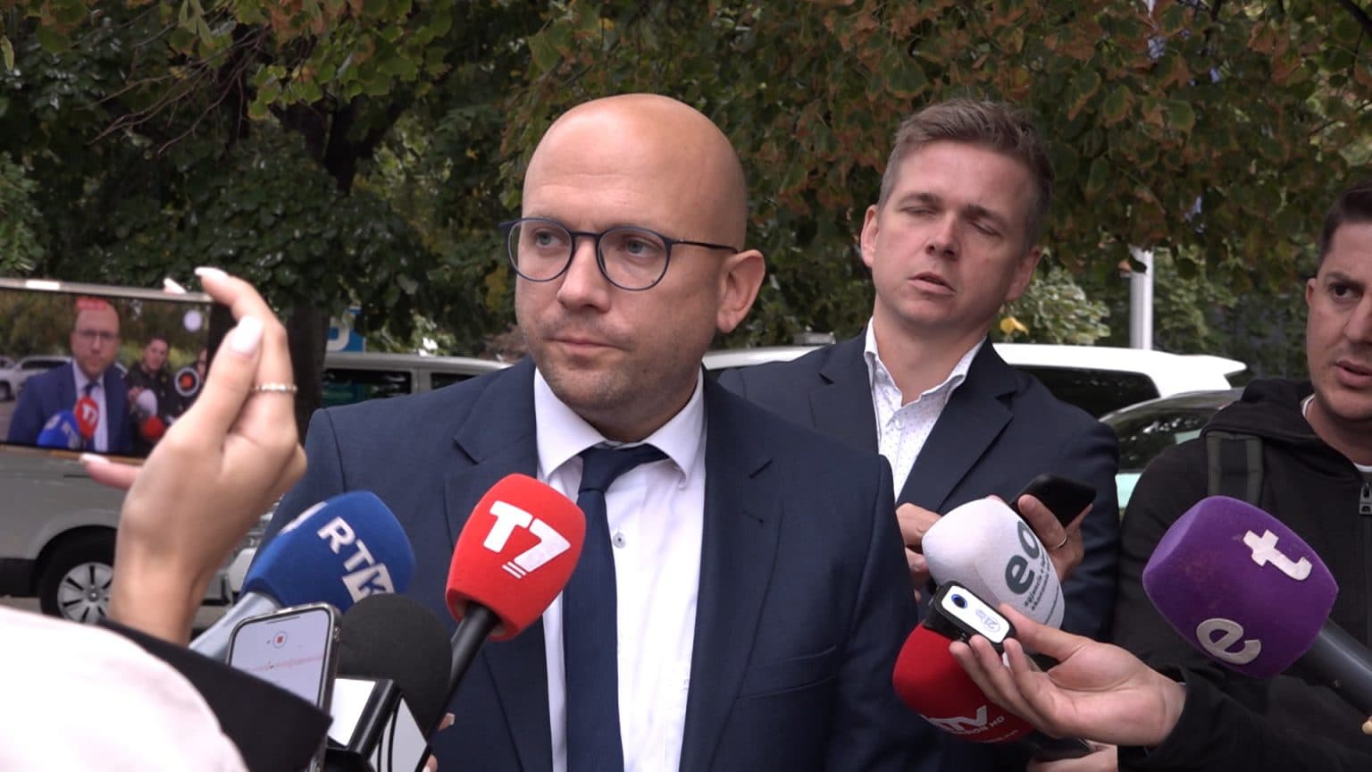 Sarrazin: Kosova rrezikon izolim më të thellë për shkak të ndalimit të importeve serbe