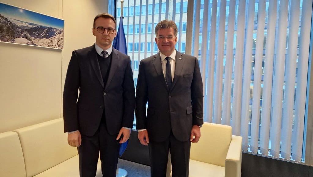 Petkoviq: Bislimi refuzoi takimin trilateral sepse insistova në Asociacion e Urën e Ibrit