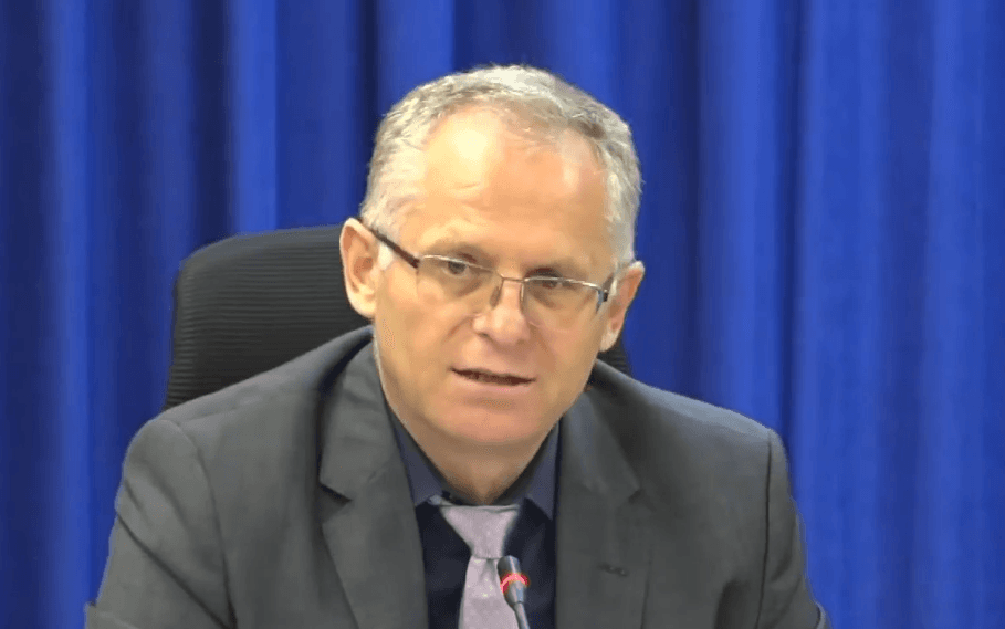 Bislimi: Petkoviq kushtëzoi agjendën e takimit trilateral me kërkesa të papranueshme për Kosovën