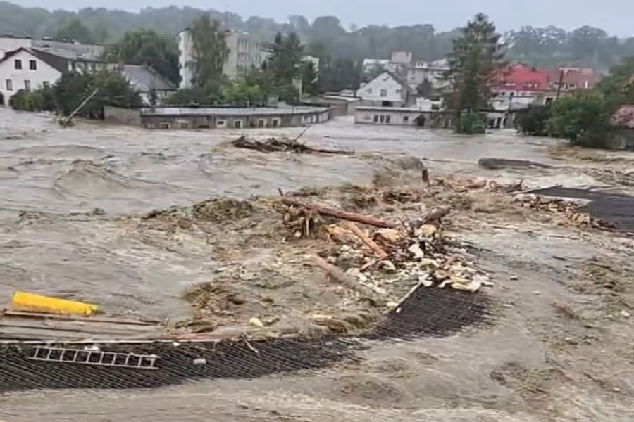 Përmbytje në Poloni e Austri, katër të zhdukur në Çeki