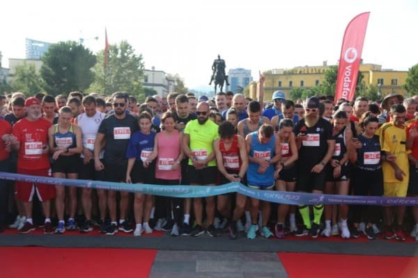 ​13 vjet nga maratona e parë ndërkombëtare në Shqipëri