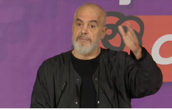 ​Rama komenton flakën para Kuvendit të Shqipërisë: Revoltë e opozitës ndaj një vendimi të gjykatës