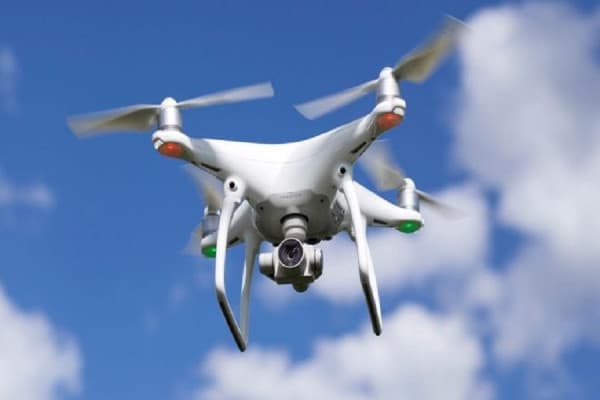 ​Sekuestrohet një dron, dy persona incizuan pa autorizim në një lagje në kryeqytet