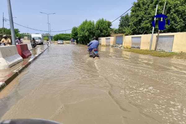 ​Mbi 1 mijë të vdekur e 740 mijë të zhvendosur nga përmbytjet në Afrikë