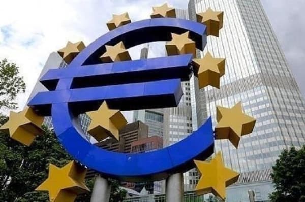​Inflacioni në Eurozonë bie për kaq për qind