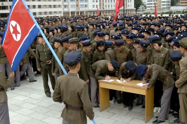 ​Koreja Jugore akuzon Korenë Veriore se po dërgon ushtarë në Rusi