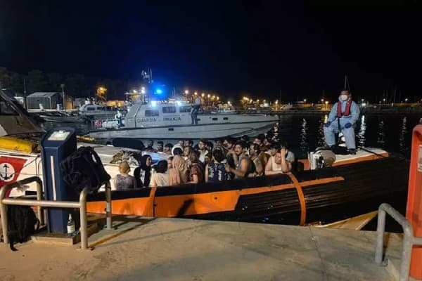 ​Bie numri i emigrantëve të parregullt drejt BE përmes Ballkanit Perëndimor