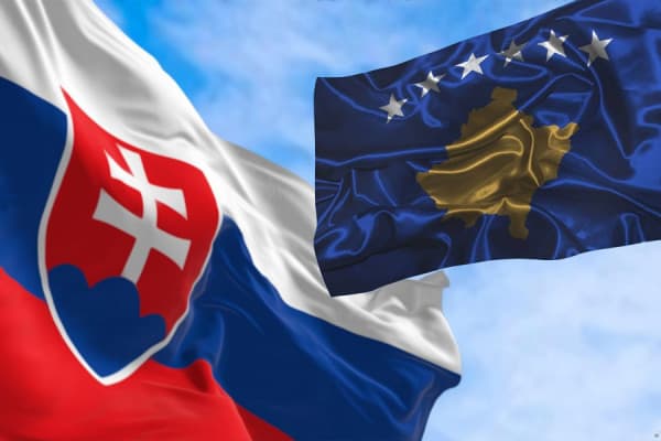 ​Vendimi i Sllovakisë për mbyllje të Zyrës Ndërlidhëse po shihet si mesazh se njohja e Kosovës është larg