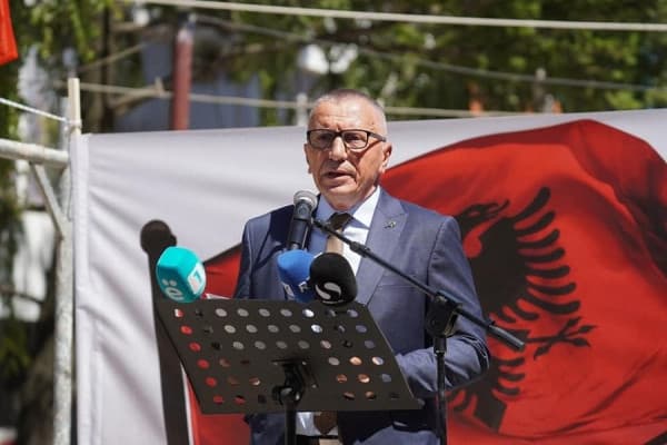 Raporti i KE-së për Serbinë, Kamberi: Thirrje për drejtësi për shqiptarët e Luginës