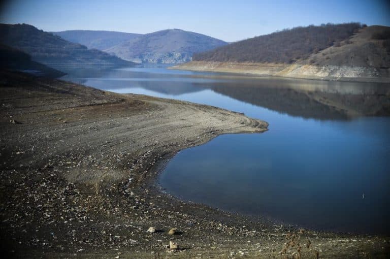 AAK kërkon “veprime të menjëhershme për ujin e pasigurt të Badocit”