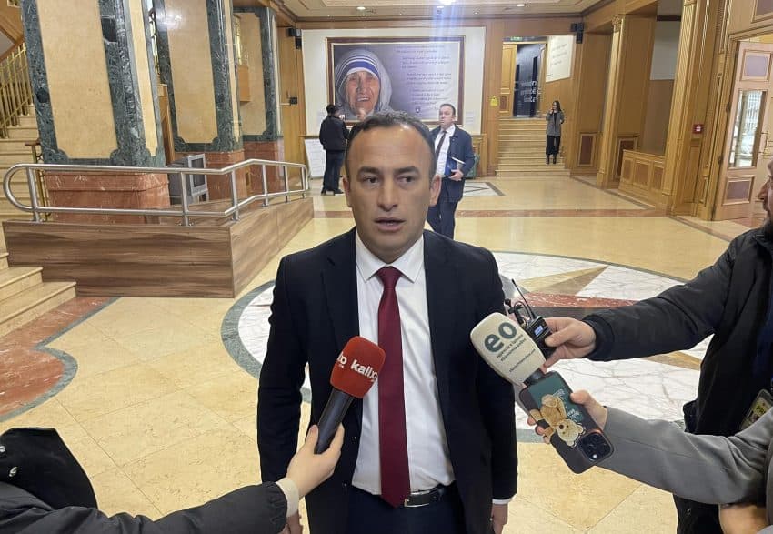 Deputeti i VV-së: Lëvizja “Vetëvendosje” i ka kaluar përmasat e një subjekti politik