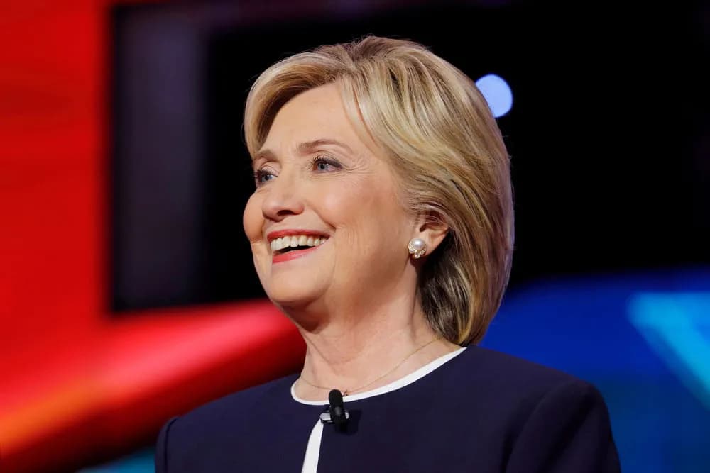 ​Hillary Clinton mbush 77 vjet