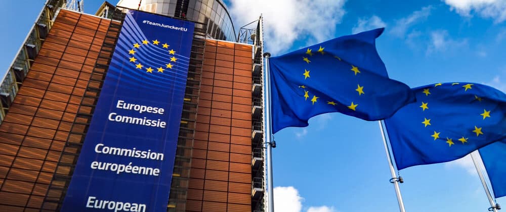 Raport i KE-së i qartë për Kosovën e Serbinë – Analistët: Institucionet t’i plotësojnë kushtet pa kushtëzime