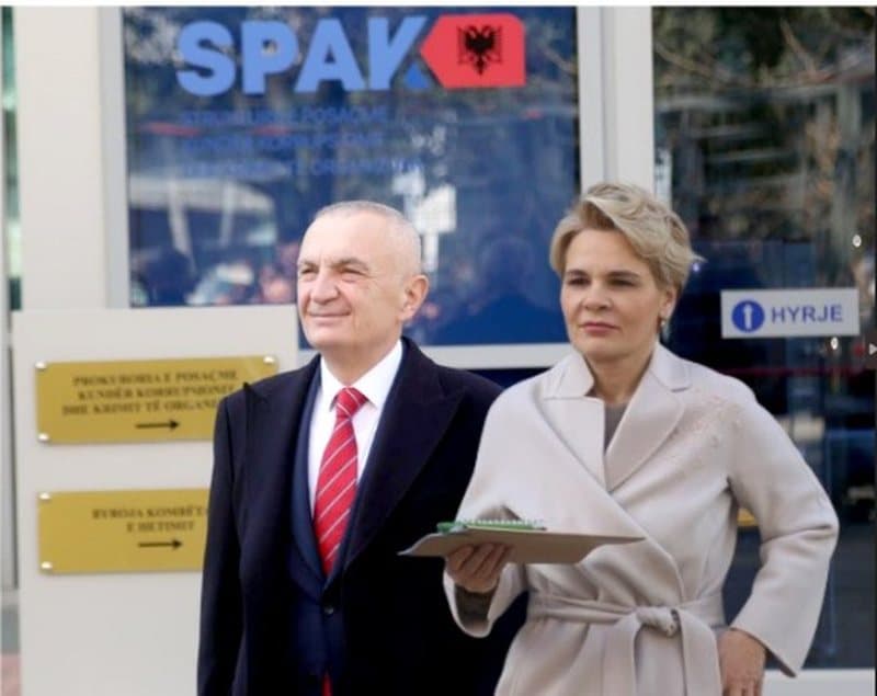 Ndërpritet seanca, Ilir Meta debat me prokurorët që e futën në qeli