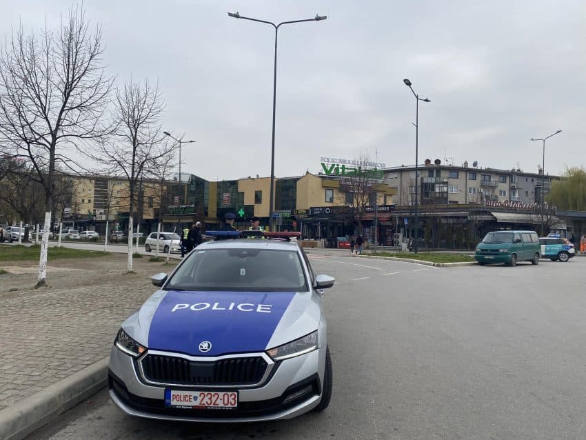 Një zyrtare e policisë dyshohet se është plagosur në Prishtinë