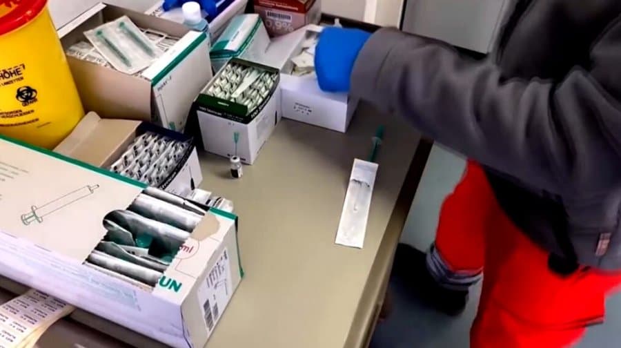 Vaksina antitumor nga bakteret e modifikuara