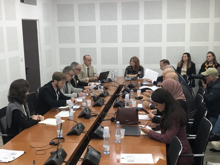 Haxhiu: Renovimet në QKUK me kontrata kriminale