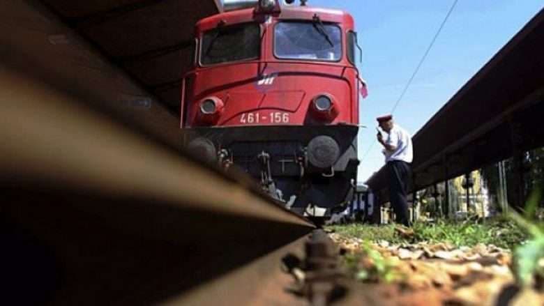 Gjuhet me gurë treni Prishtinë-Pejë, Trainkos: Jemi në rrezik