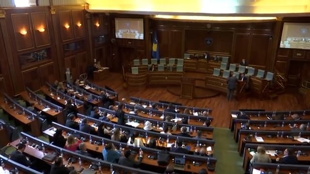 Nga 27 vetëm 3 projektligje votohen në Kuvend, pas pauzës deputetët nuk kthehen
