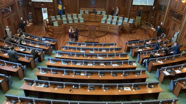​Deputeti i PDK-së: Qeveria Kurti ka agjendë zhbërjen e shtetit të Kosovës
