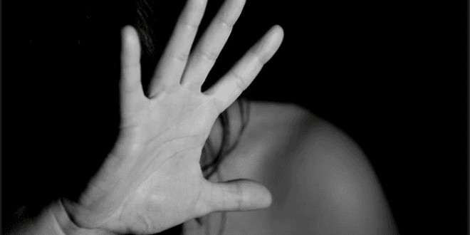 Dhunohet një grua në Pejë, arrestohet i dyshuari