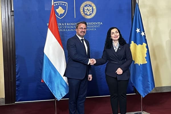 ​Osmani takohet me Bettel, pas takimit nuk u deklaruan për media