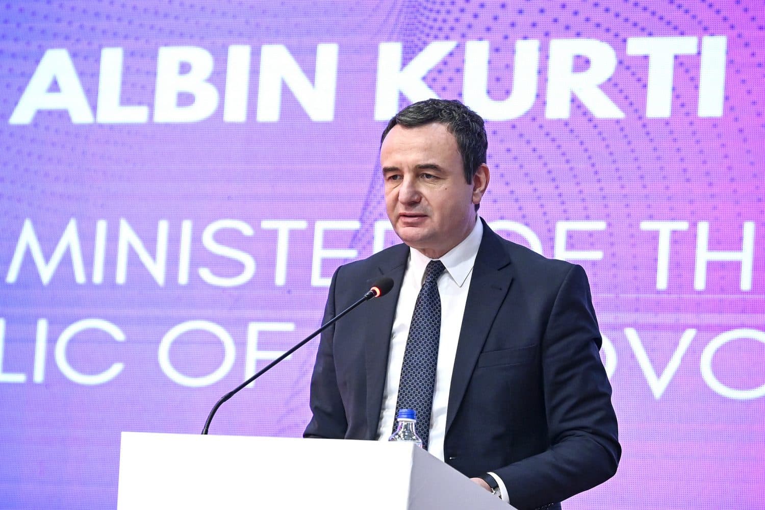Mbahet Forumi Ekonomik i Vjenës, Kurti përfaqëson Kosovën