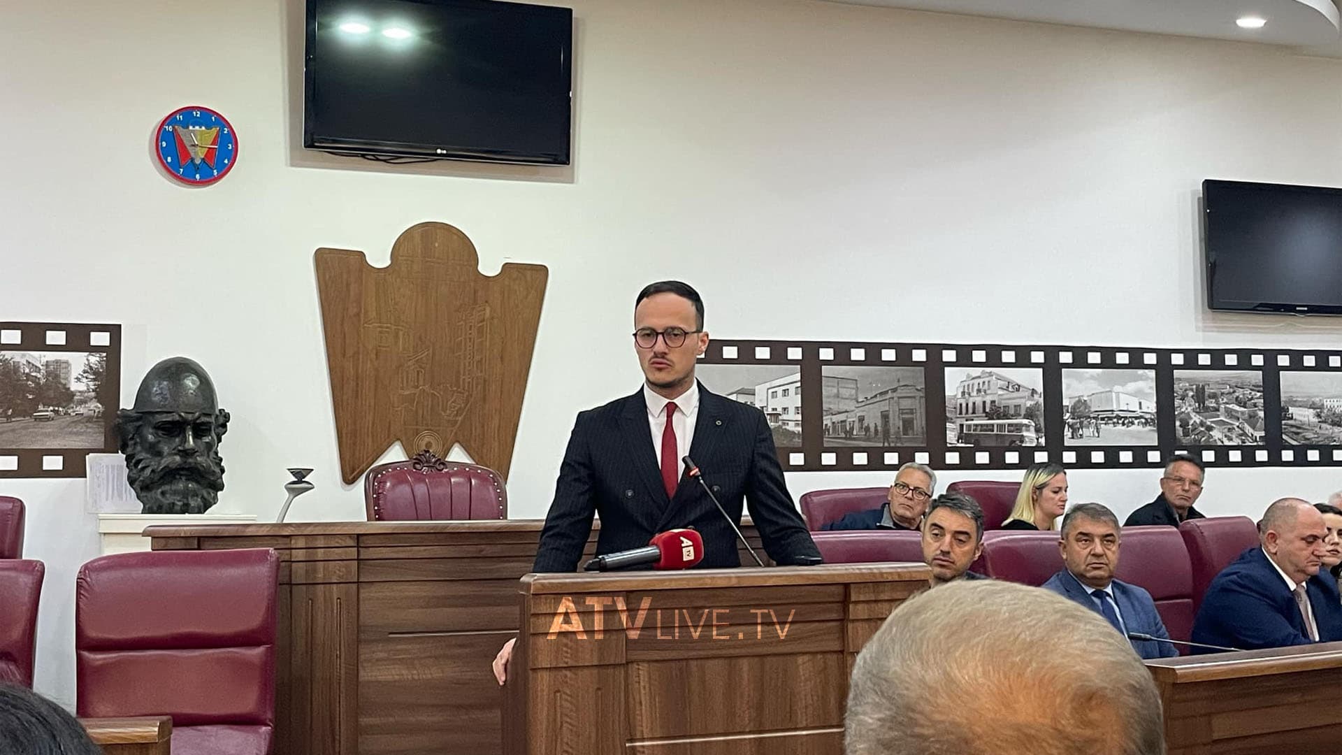 Dështon mbledhja e jashtëzakonshme për buxhetin në kuvendin komunal të Gjilanit