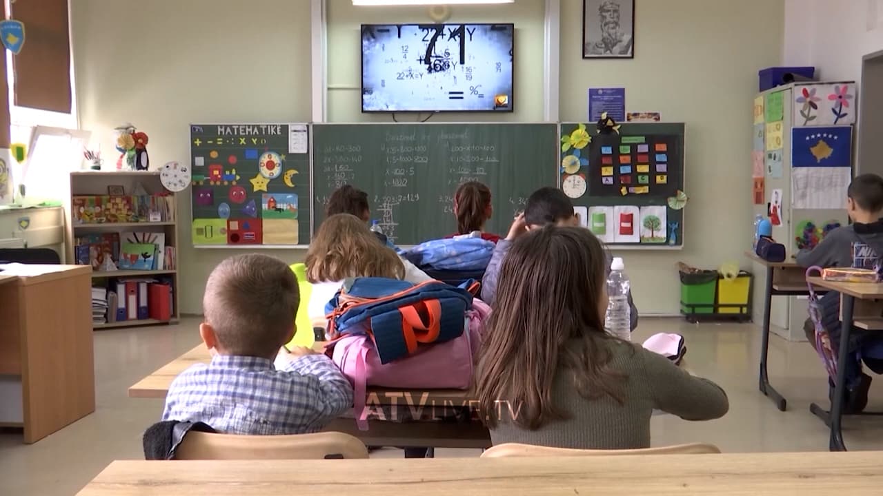 Rënia e numrit të nxënësve shqetëson ekspertët – paralajmërohet krizë në arsim dhe mungesë e fuqisë punëtore