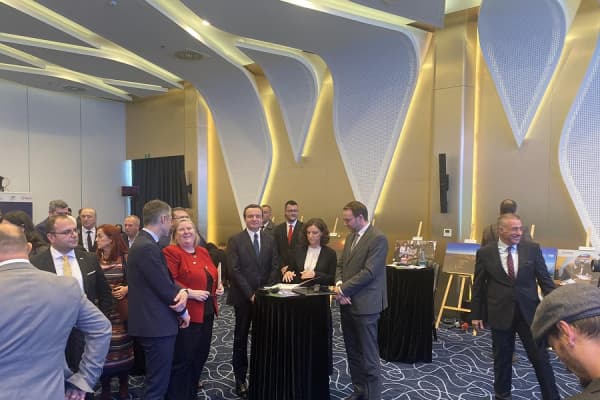 ​Lansohet ankandi i parë i erës prej 100 MW