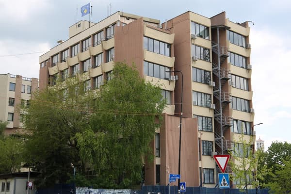 Ngrihet aktakuzë ndaj një personi për krime lufte ndaj popullsisë civile