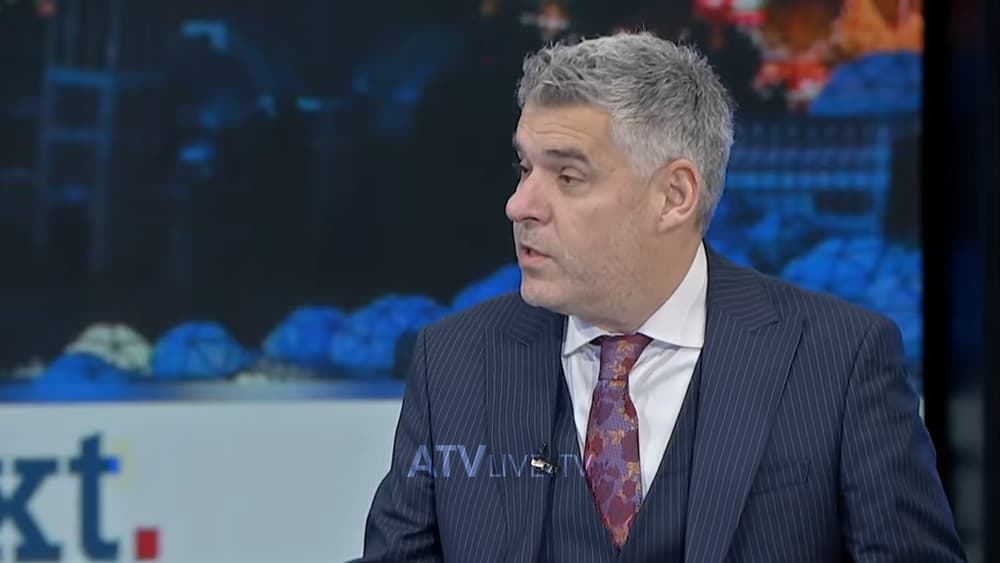 Kastrati: 200 mijë qytetarë kanë ik prej zorit