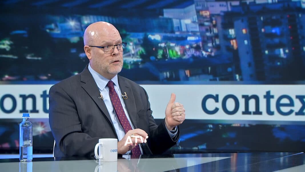 Hovenier: Dezinformimi në Ballkan minon përparimin drejt stabilitetit dhe integrimit evropian